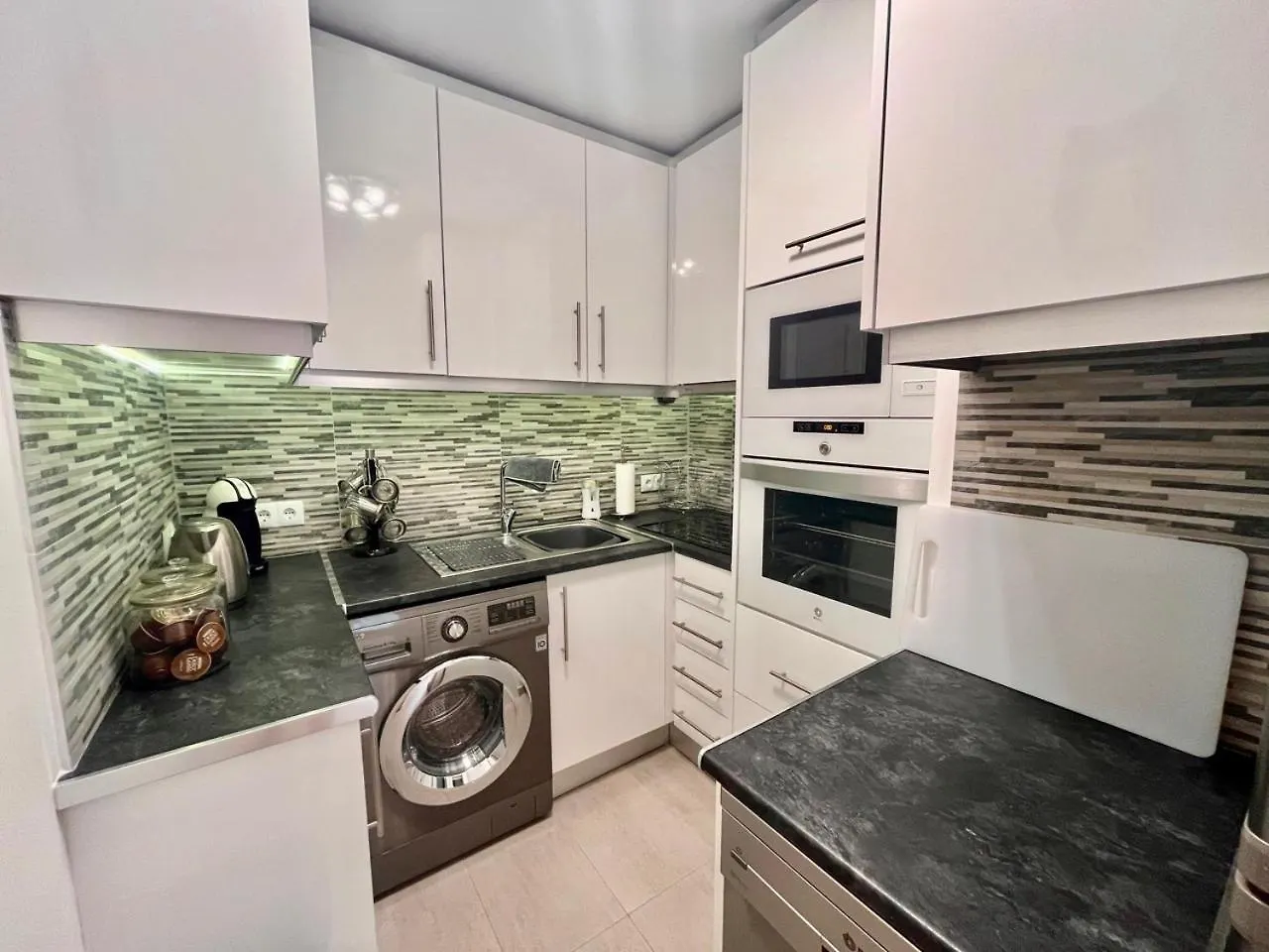 New Flat With Outdoor Pools In Puerto De Estepona Spain
