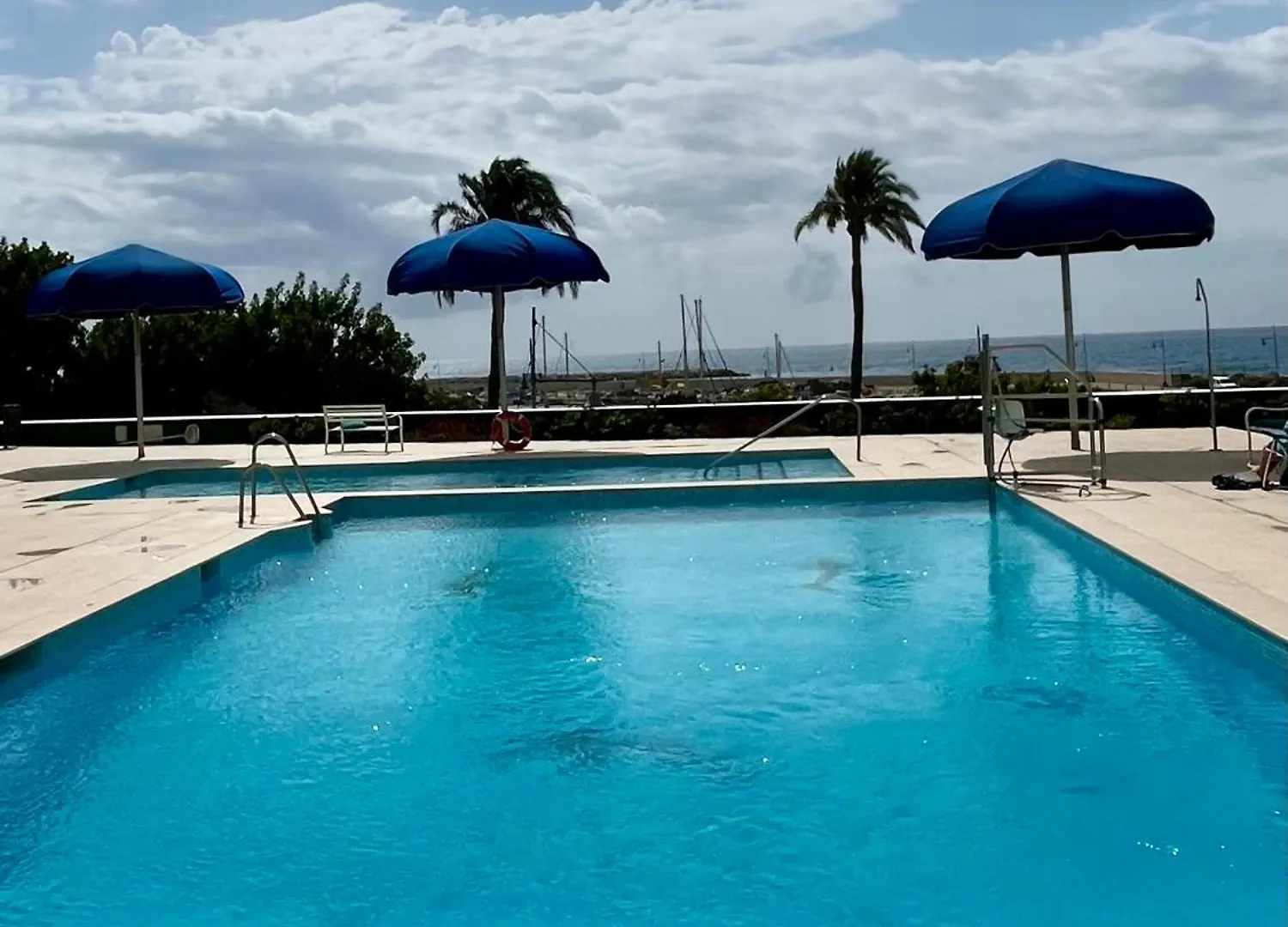 New Flat With Outdoor Pools In Puerto De Estepona Apartment