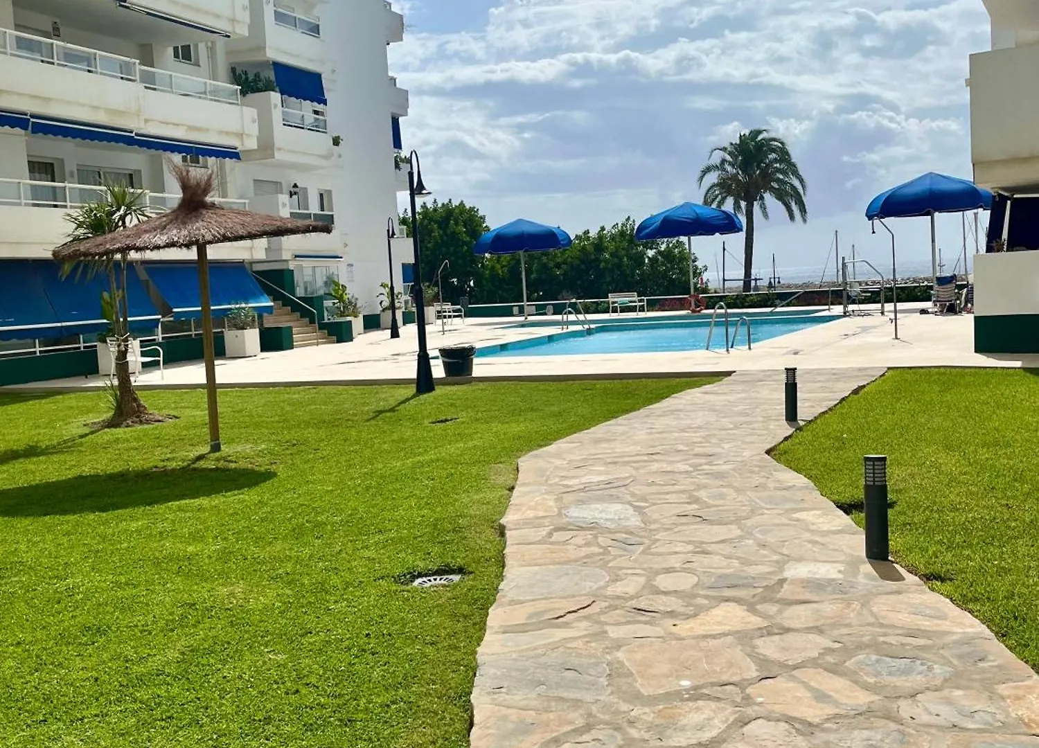 Apartment New Flat With Outdoor Pools In Puerto De Estepona
